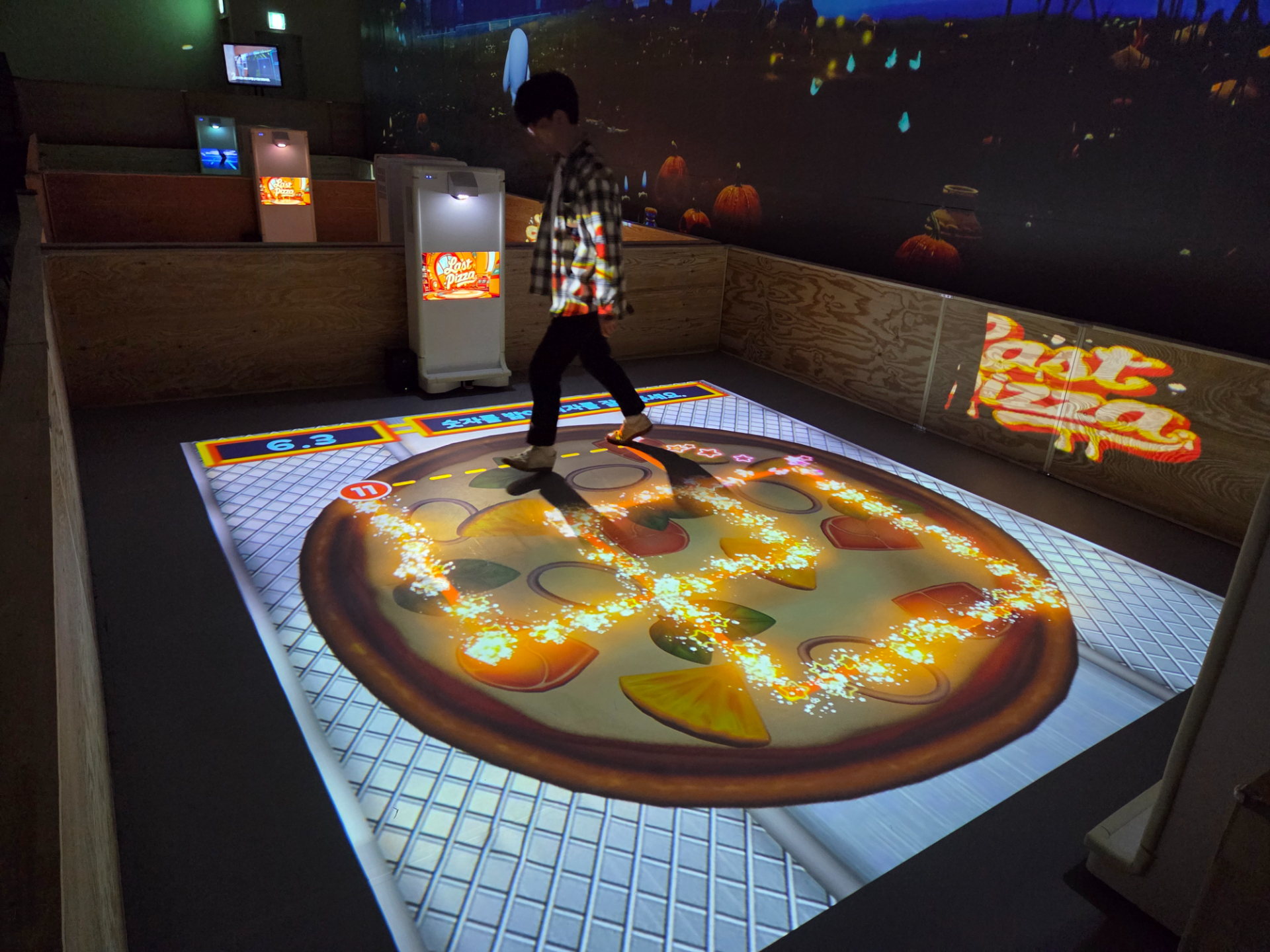 Last Pizza showcase gallery 2